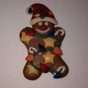 🔴Gingerbread GlowInTheDark Pin🟢necklace